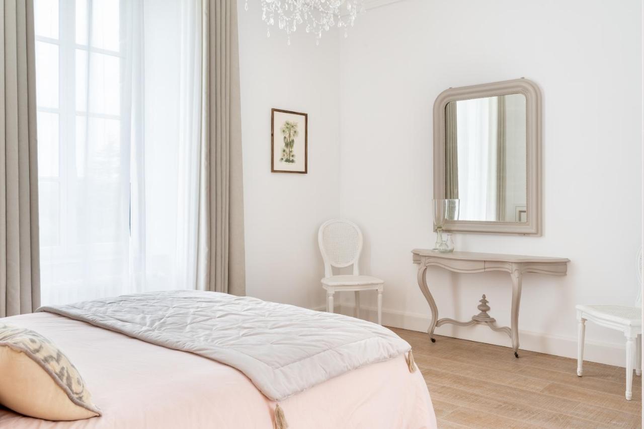 Domaine Les Jardins Darsene Bed & Breakfast Tinteniac ภายนอก รูปภาพ