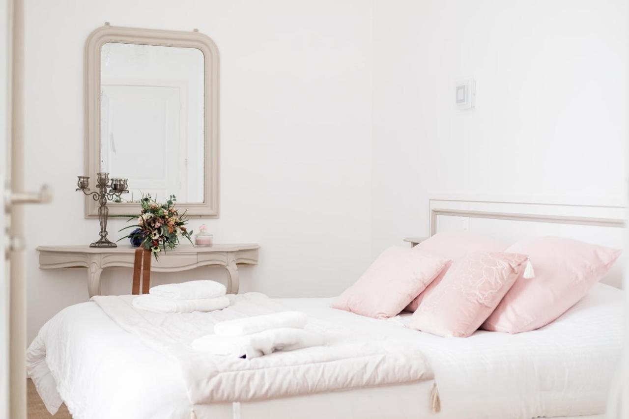 Domaine Les Jardins Darsene Bed & Breakfast Tinteniac ภายนอก รูปภาพ